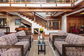 The Grand Idyllwild Lodge