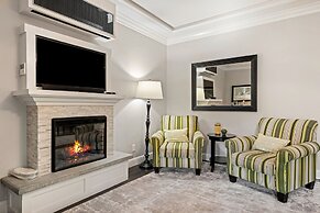 The Grand Idyllwild Lodge