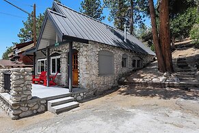 The Grand Idyllwild Lodge