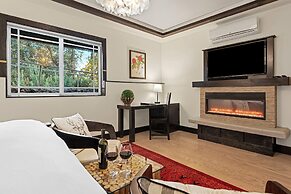 The Grand Idyllwild Lodge