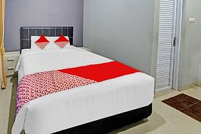 Super OYO 90767 Gm Guest House