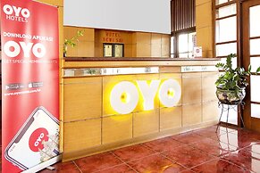 Super OYO 759 Hotel Dewi Sri