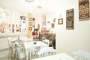 Collection O 3986 Just 11 Boutique Residence Syariah