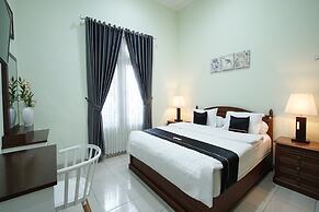 Collection O 3986 Just 11 Boutique Residence Syariah