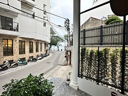 Paradise Pearl West Lake