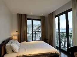 Paradise Pearl West Lake