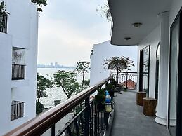 Paradise Pearl West Lake