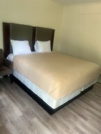 The Grand Motel Inn and Suite Louisville
