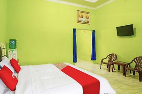 OYO 91435 Berliany Home 2