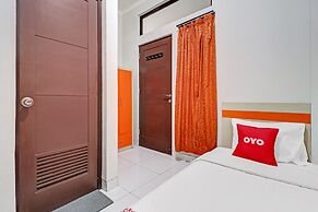 OYO 90452 Pillow Inn