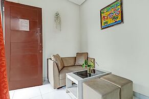 OYO 90452 Pillow Inn