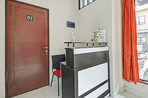 OYO 90452 Pillow Inn