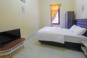 OYO 91777 Kemuning Guesthouse