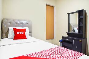 OYO 92075 Sky Residence Mawar