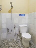 OYO 92075 Sky Residence Mawar