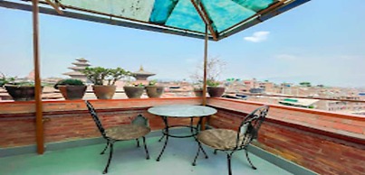 MeroStay 222 Guest House DD