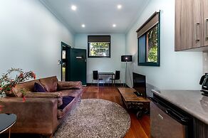 Tuck Inn Yarra Valley