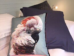 Tuck Inn Yarra Valley