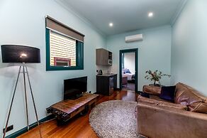 Tuck Inn Yarra Valley