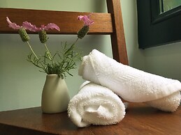 Tuck Inn Yarra Valley