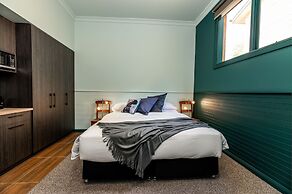 Tuck Inn Yarra Valley