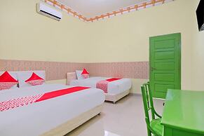 OYO 2596 Homestay Hj. Suharti