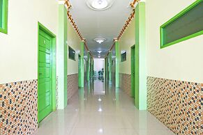 OYO 2596 Homestay Hj. Suharti