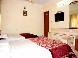 The Sky Comfort Hotel Shri Vithalesh