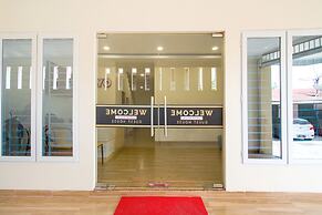 Super OYO 3316 Adam Malik Guesthouse Near Stasiun Medan