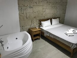 Amour Koyici Otel