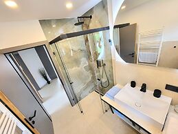 Schickster Sky Lodge