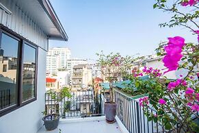 Paradise Home Kim Ma