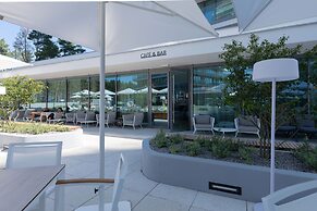 Luxury Apartment by Renters Prestige