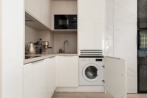 Luxury Apartment by Renters Prestige