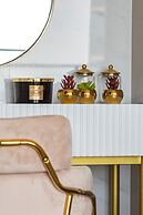 Luxury Apartment by Renters Prestige