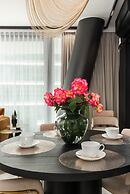 Luxury Apartment by Renters Prestige