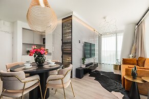 Luxury Apartment by Renters Prestige