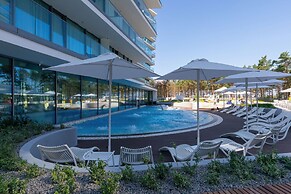 Luxury Apartment by Renters Prestige