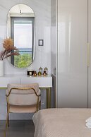 Luxury Apartment by Renters Prestige