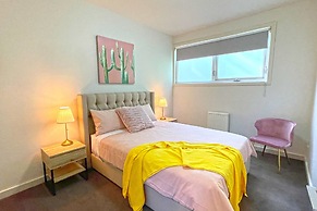 Canterbury Villa 7BRM for Big Group