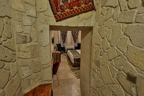 CaveAdocia Stone&Cave House
