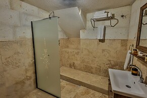CaveAdocia Stone&Cave House