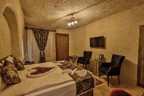 CaveAdocia Stone&Cave House