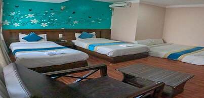 MeroStay 228 LA Hotel