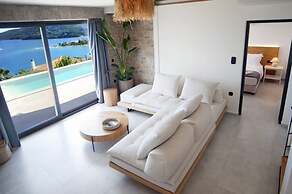 Villa Haris Smirties Villas