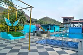 Wayfare SP Resort