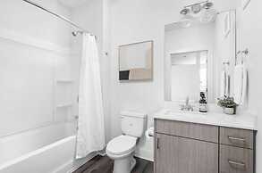 CozySuites at East Washington