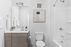 CozySuites at East Washington