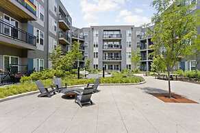 CozySuites at East Washington