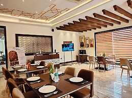 Mayur Hotel & Resort
